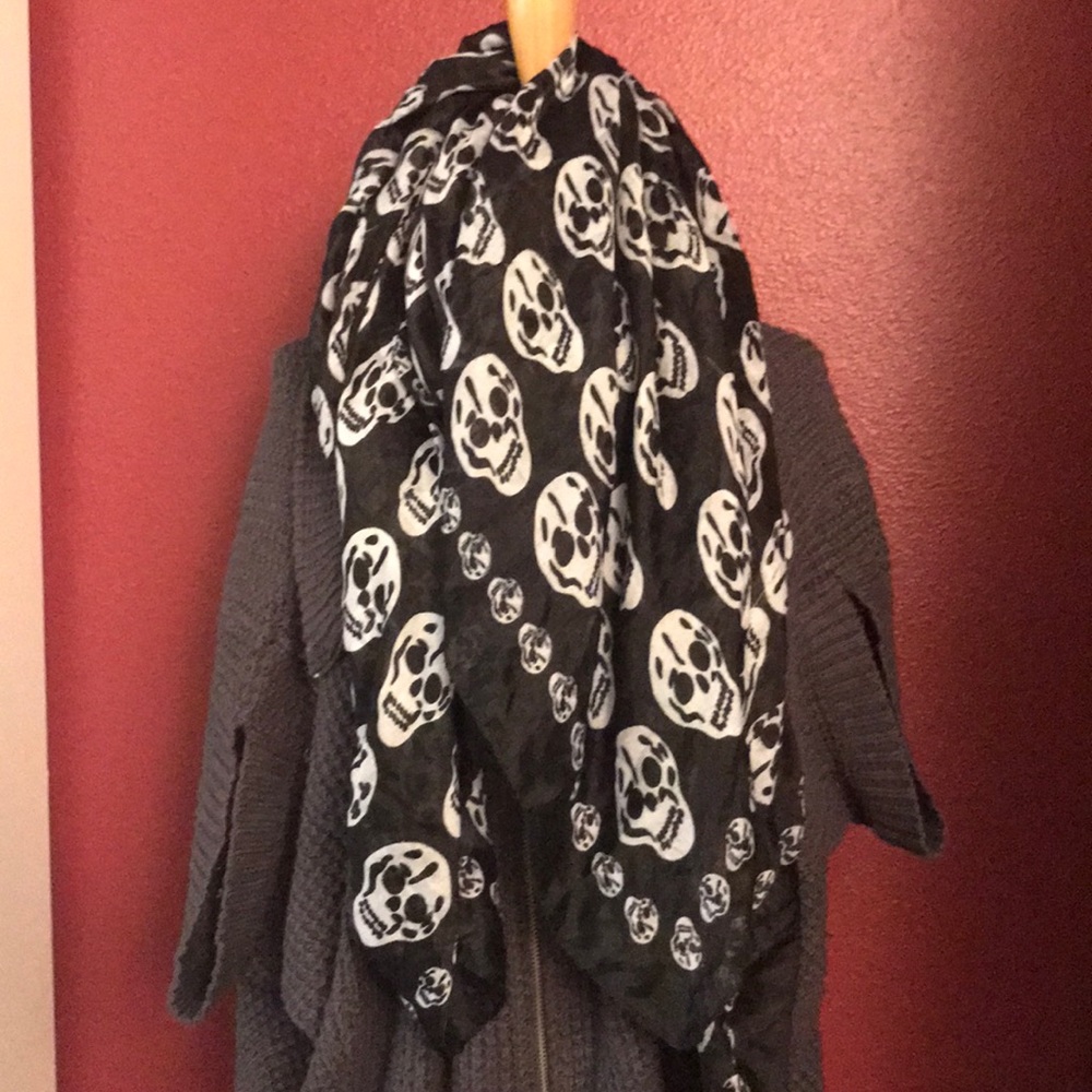 Stella McCartney Style Scarf Light Material